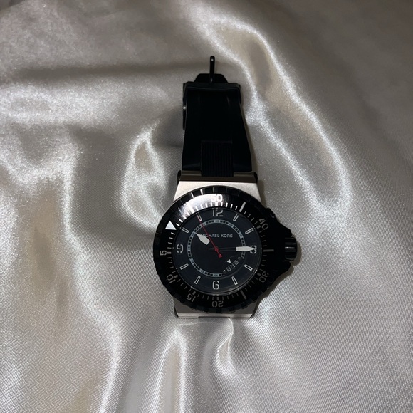 Michael kors men’s watch  case size 48 - Picture 11 of 11